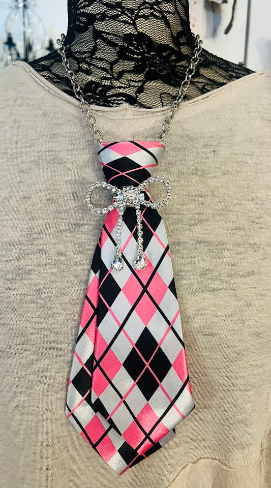 Pretty Rhinestone Bow Tie Necklace