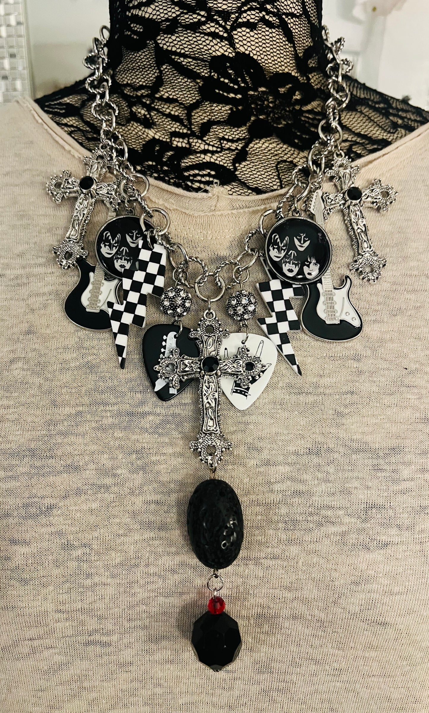 KISS Necklace