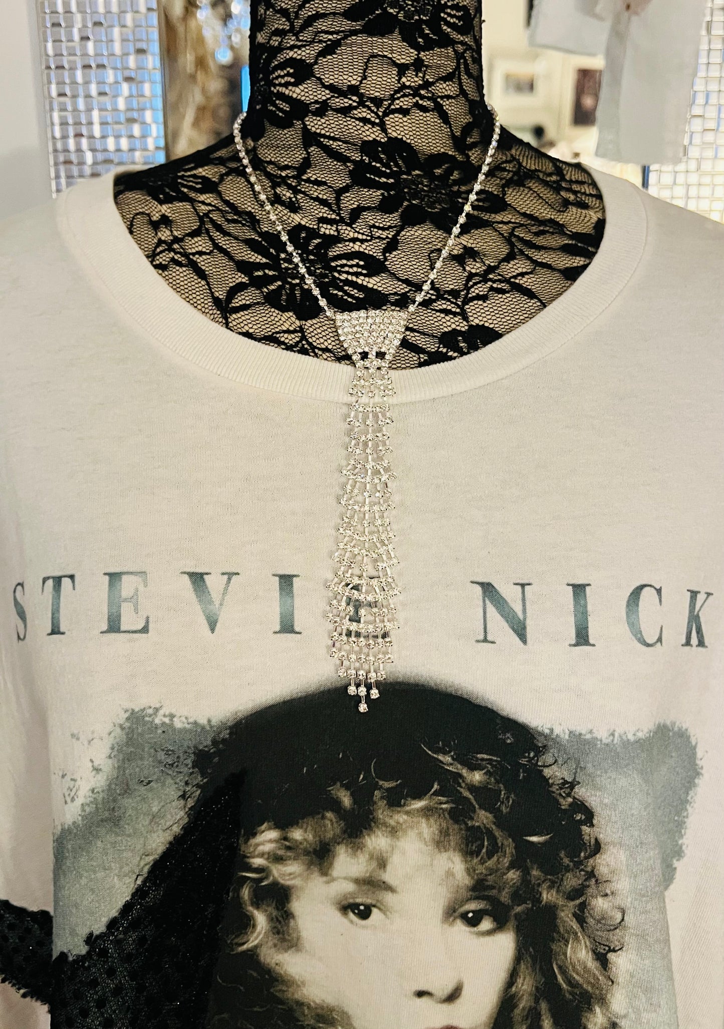 Rhinestone Tie Necklace