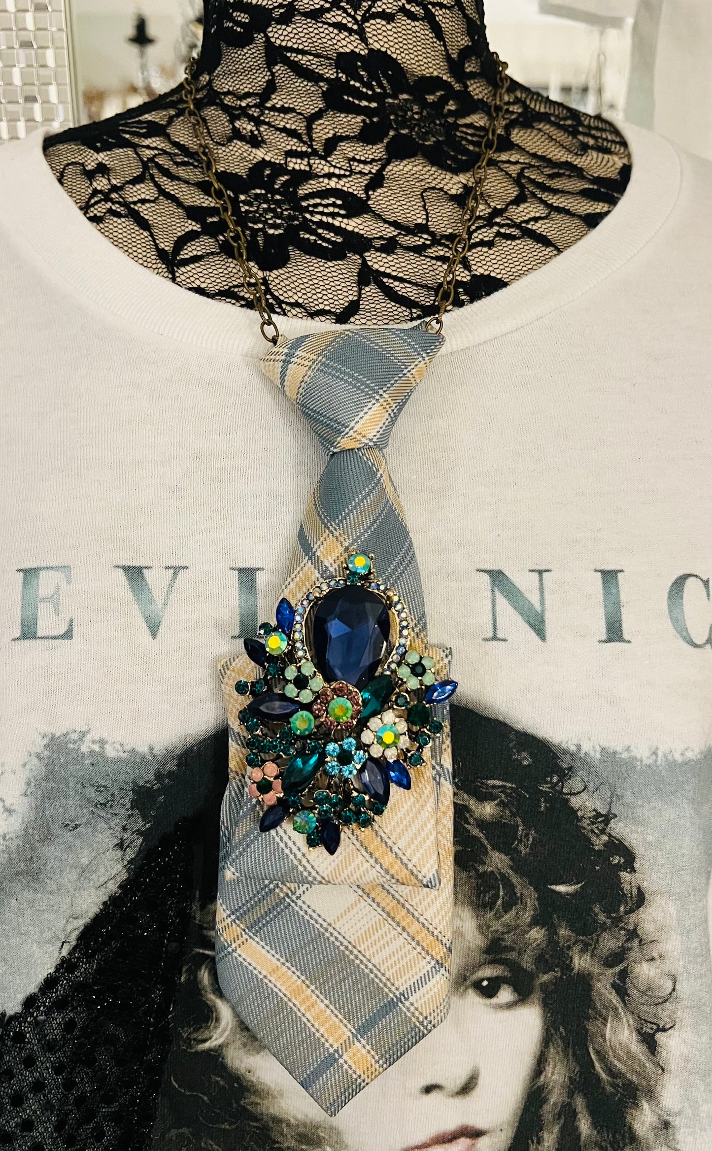 Floral Brooch Necktie Necklace