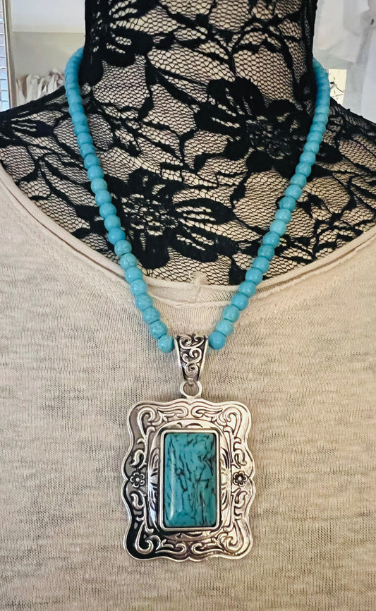 Lovely Turquoise joy Necklace